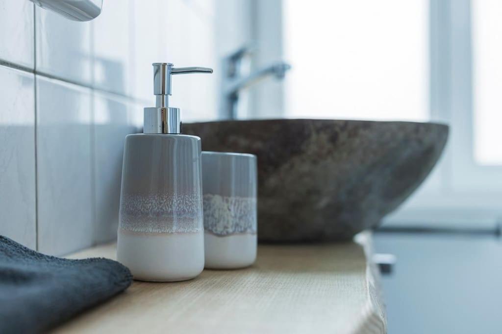 St Leon Strasbourg - Studio 3 Pers - Proche Centre Ville Ngoại thất bức ảnh